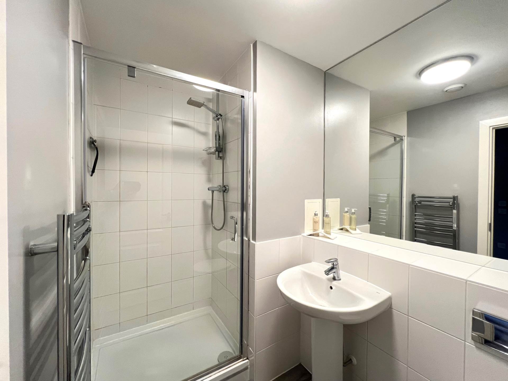 Additional Property Image 2 bedroom Flat for sale in Belvedere 12