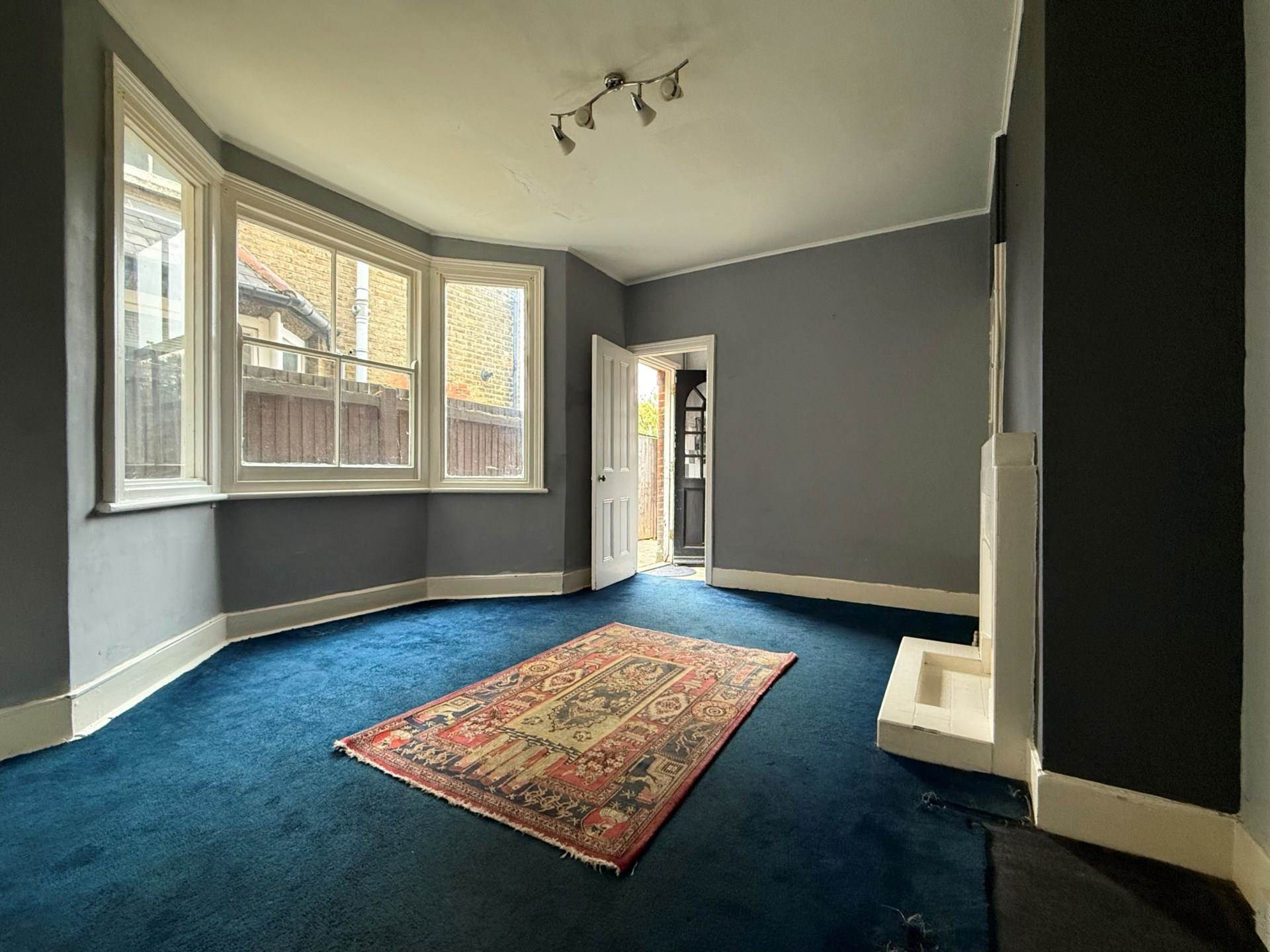 Additional Property Image 3 bedroom House for sale in London 4