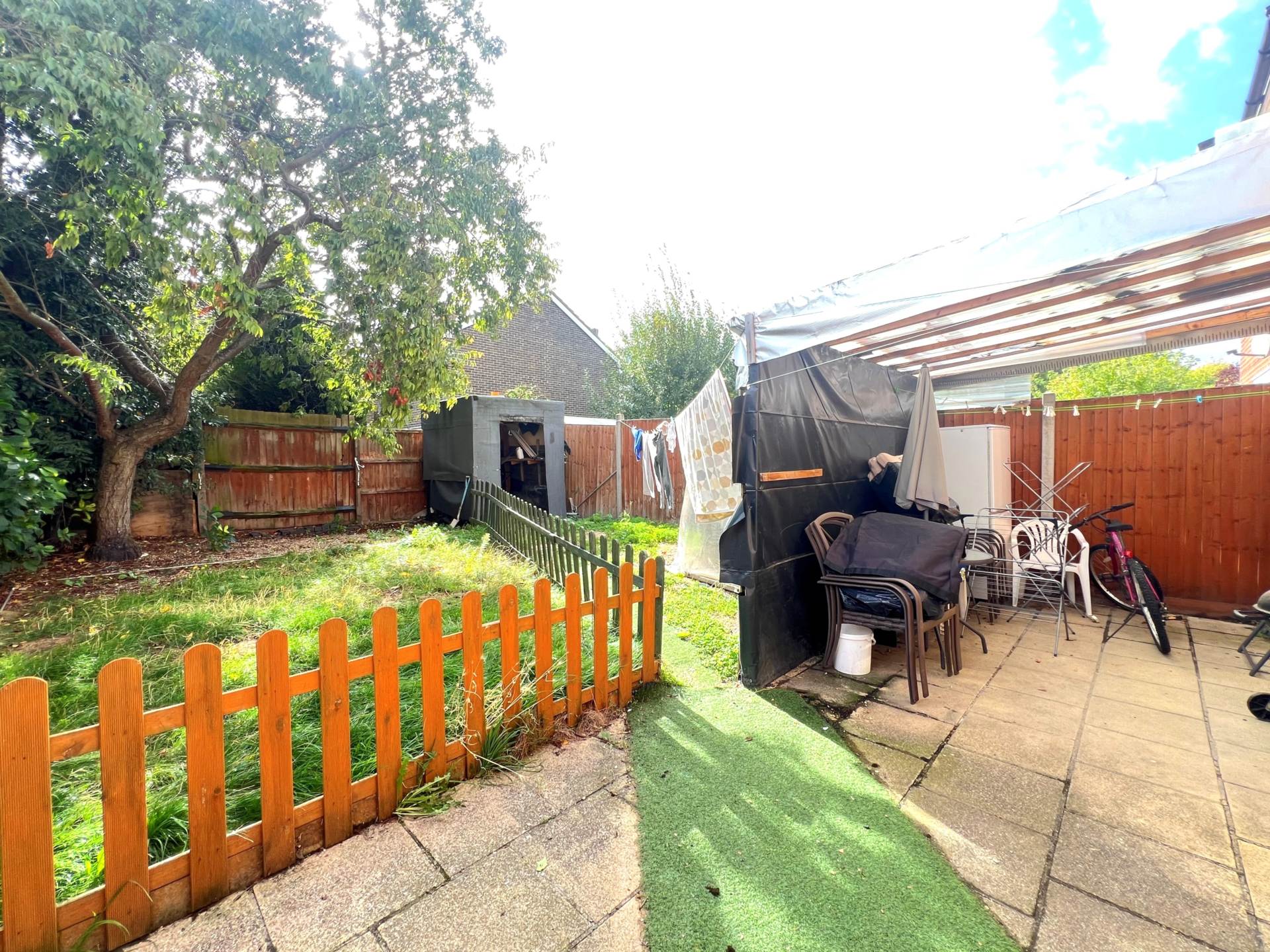 Additional Property Image 4 bedroom House for sale in London 14