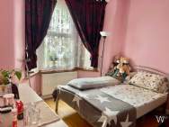 3 bedroom House to rent in London