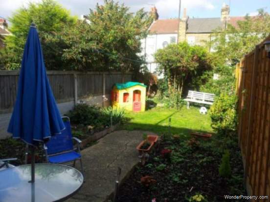 Additional Property Image 2 bedroom Terraced to rent in London 3