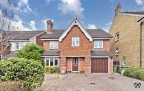 5 bedroom Detached to rent in Thames Ditton