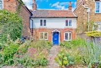 3 bedroom Terraced for sale in Thames Ditton