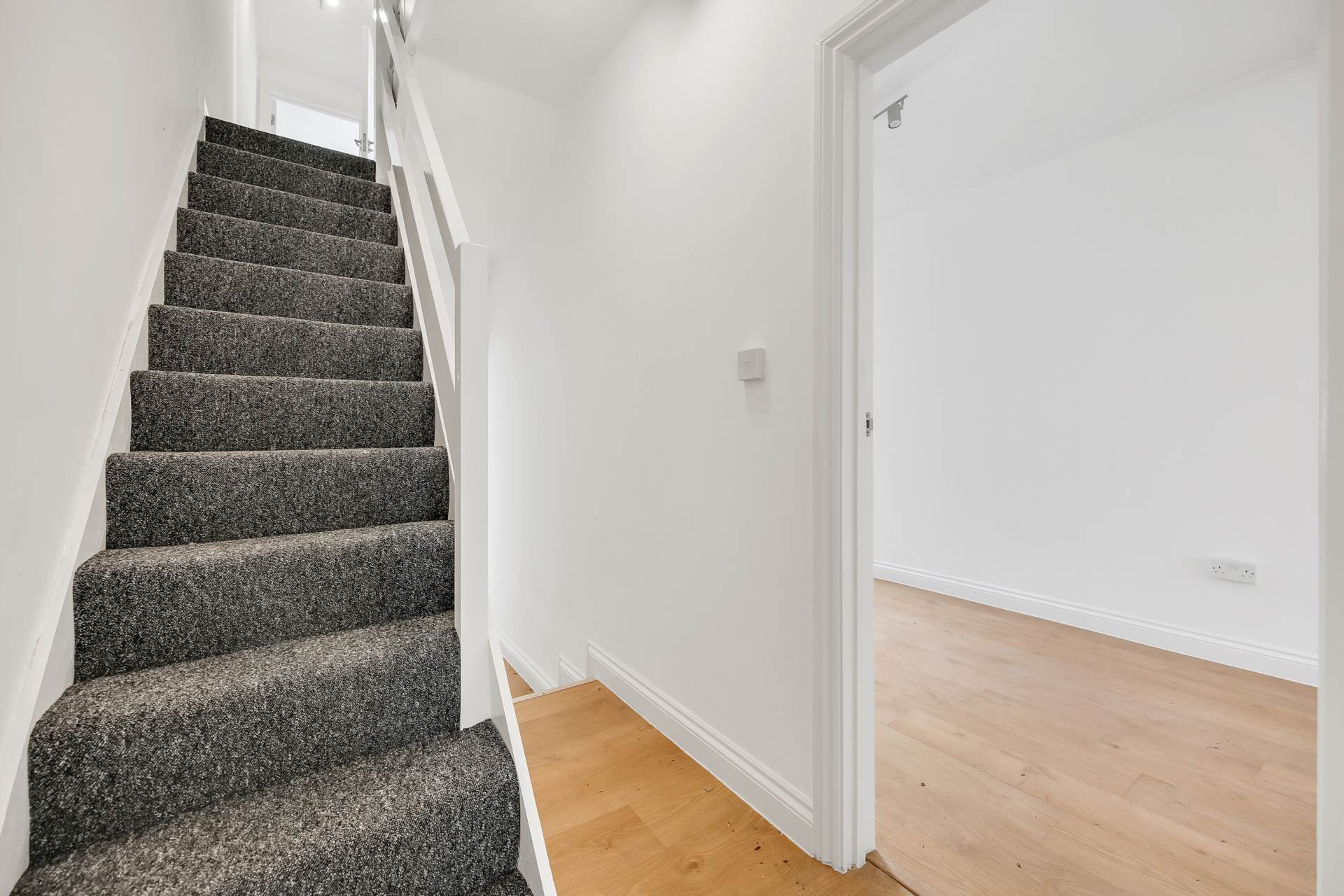 Additional Property Image 3 bedroom House for sale in London 12