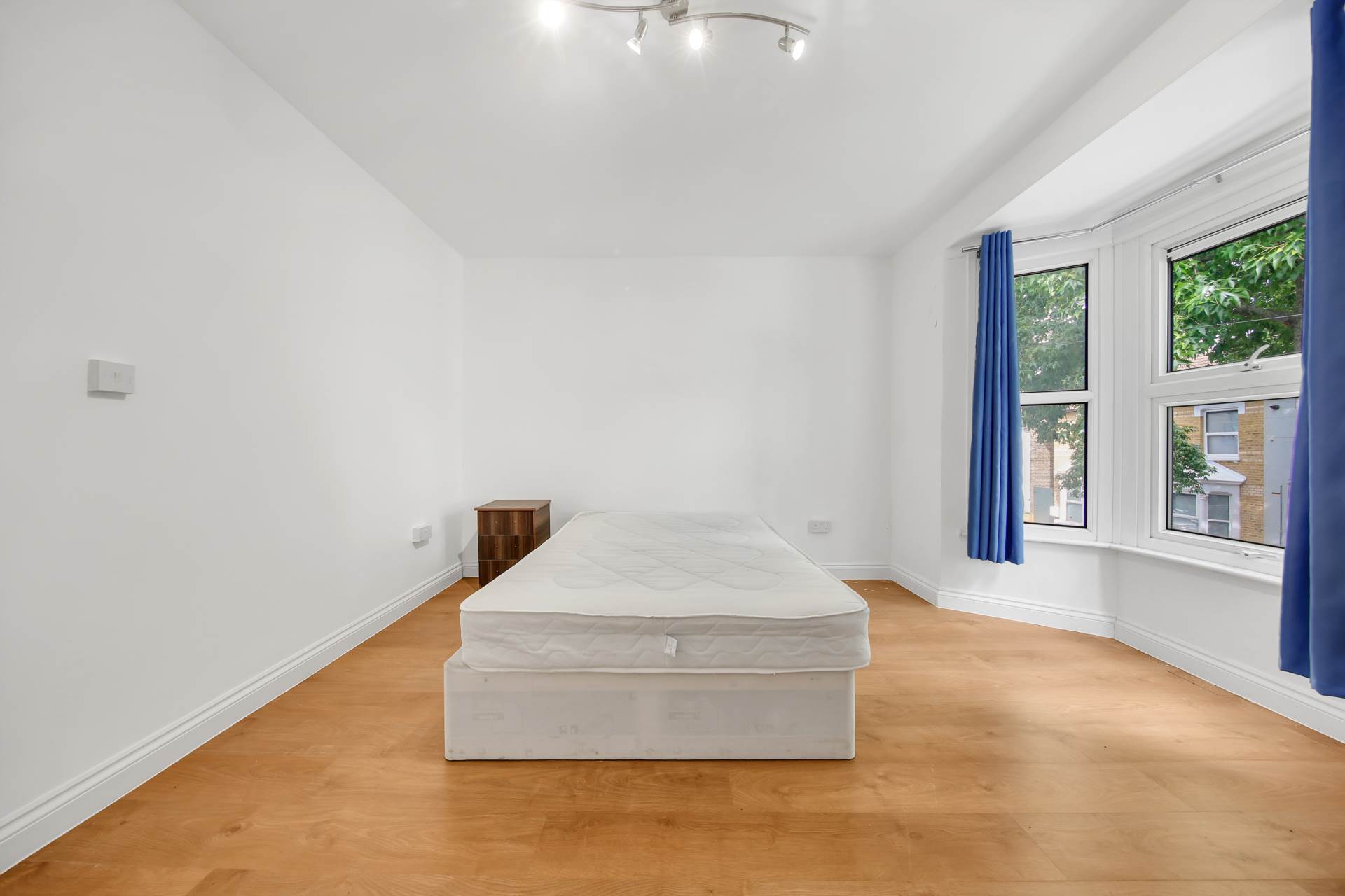 Additional Property Image 3 bedroom House for sale in London 14