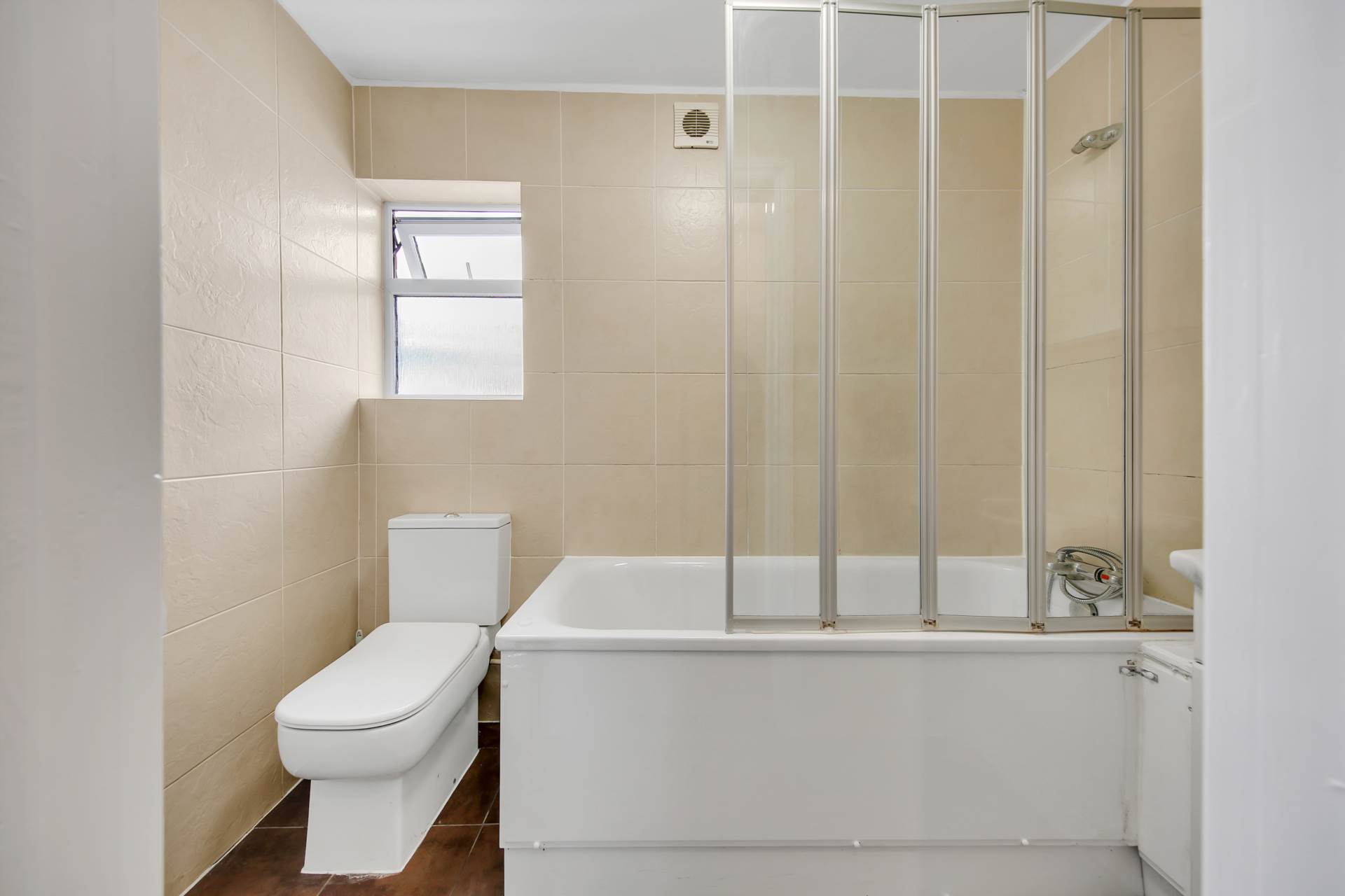Additional Property Image 3 bedroom House for sale in London 16
