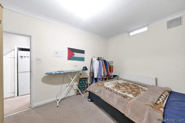 Additional Property Image 2 bedroom Flat for sale in London 5