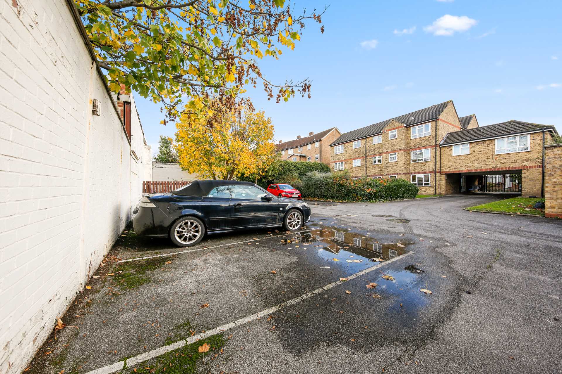 Additional Property Image 1 bedroom Flat for sale in London 14