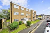 2 bedroom Flat for sale in London