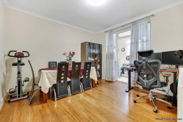 Additional Property Image 3 bedroom Terraced for sale in London 18