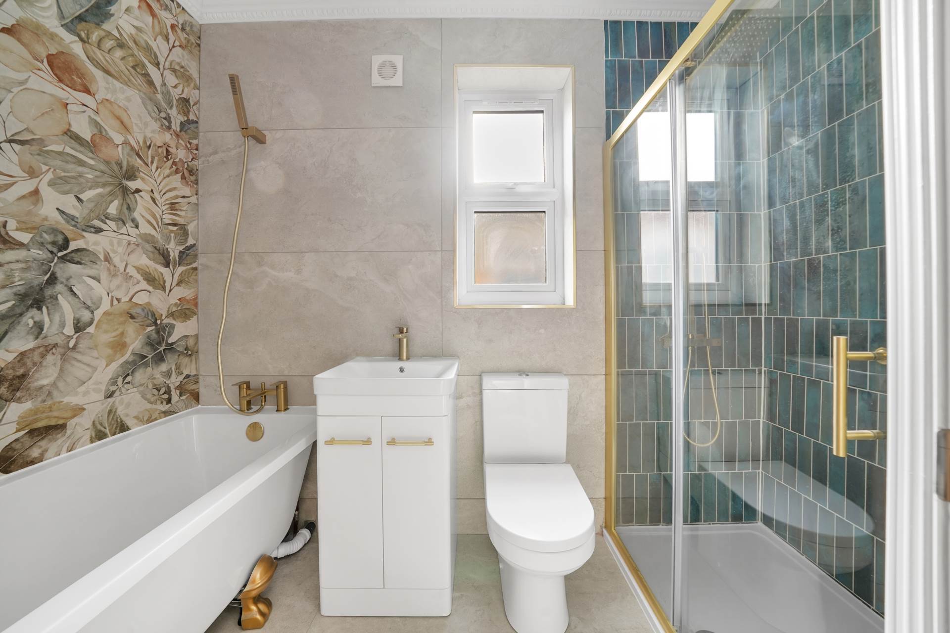 Additional Property Image 5 bedroom House for sale in London 15