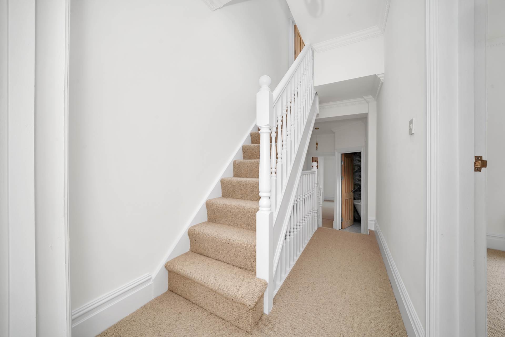 Additional Property Image 5 bedroom House for sale in London 16