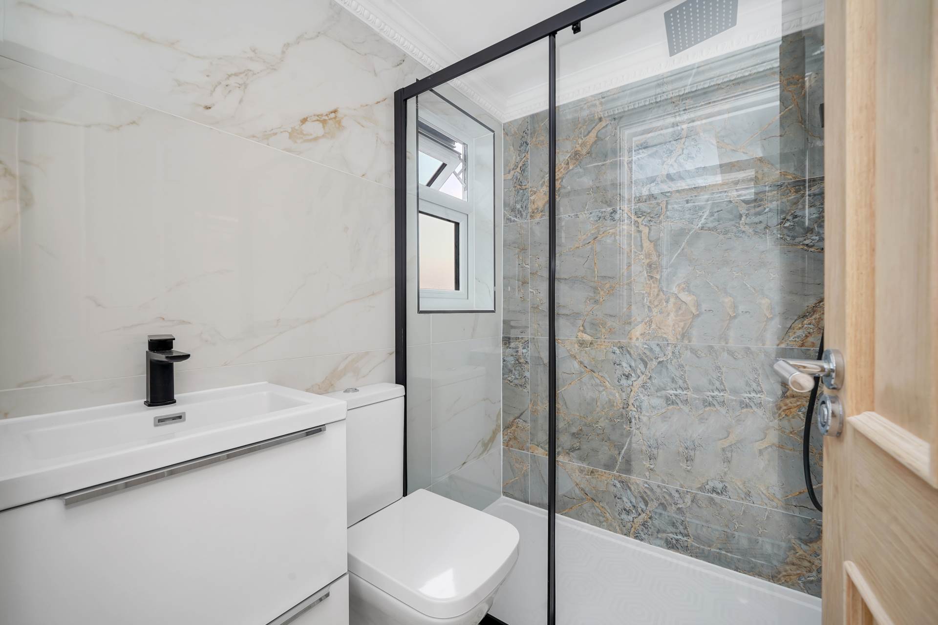 Additional Property Image 5 bedroom House for sale in London 20
