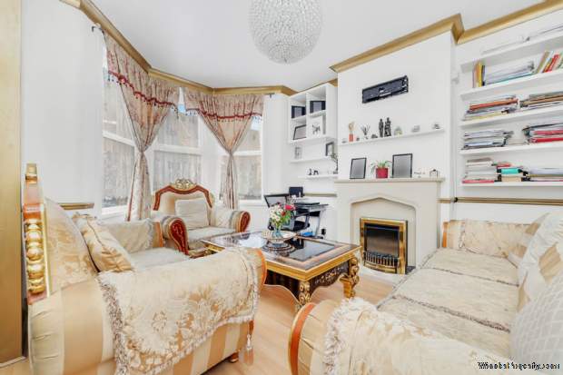 Additional Property Image 2 bedroom Flat for sale in London 3