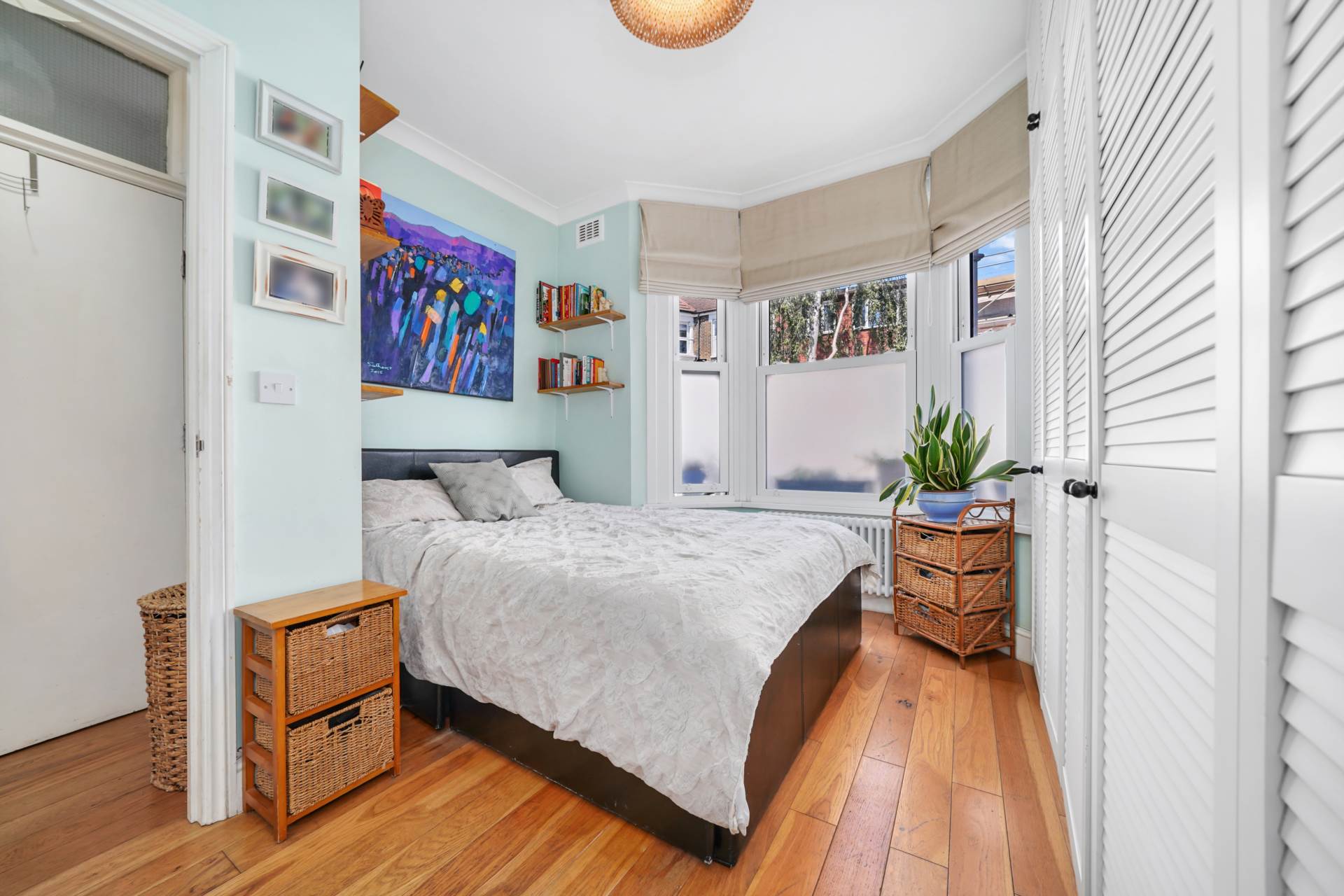Additional Property Image 2 bedroom Flat for sale in London 4