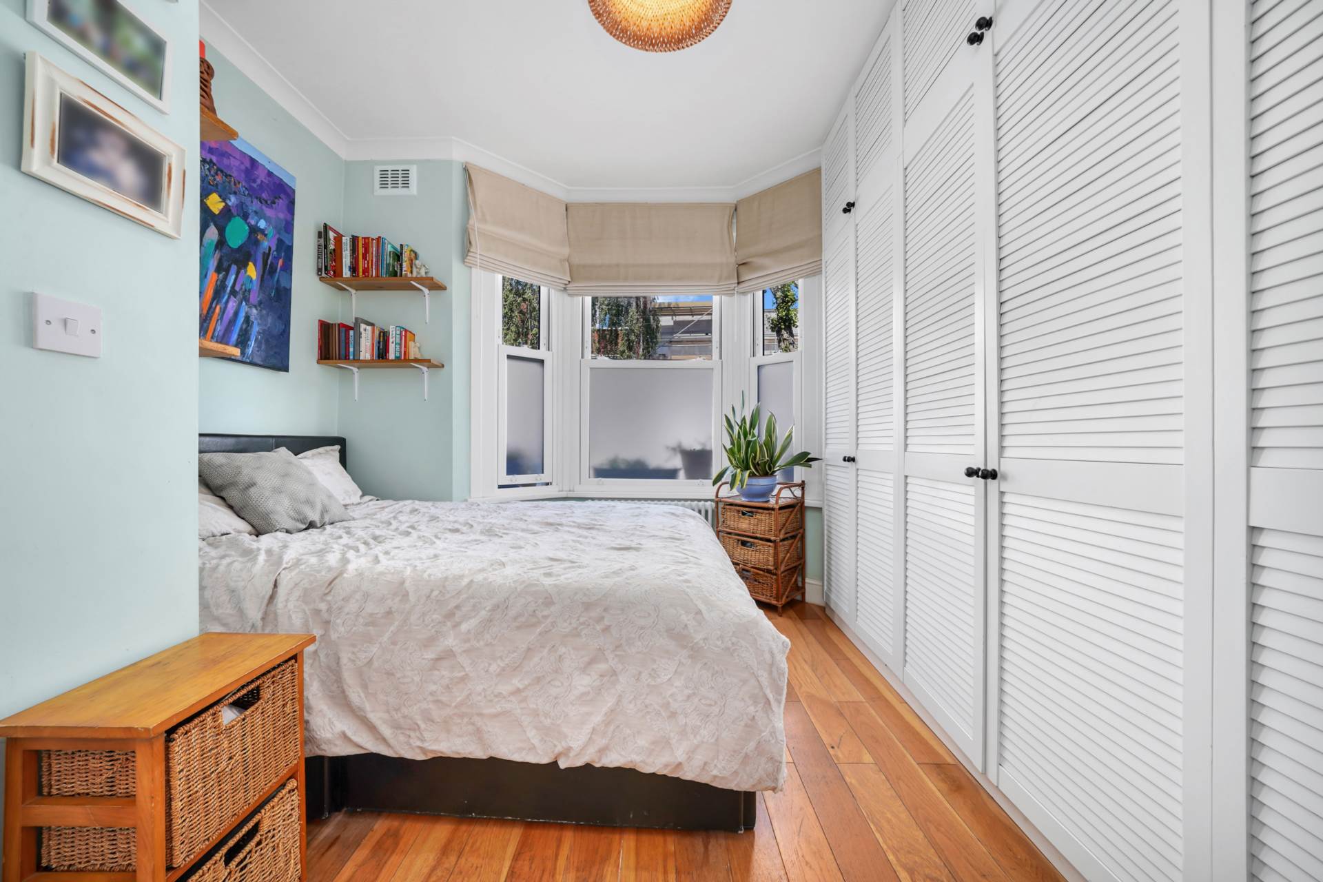 Additional Property Image 2 bedroom Flat for sale in London 5