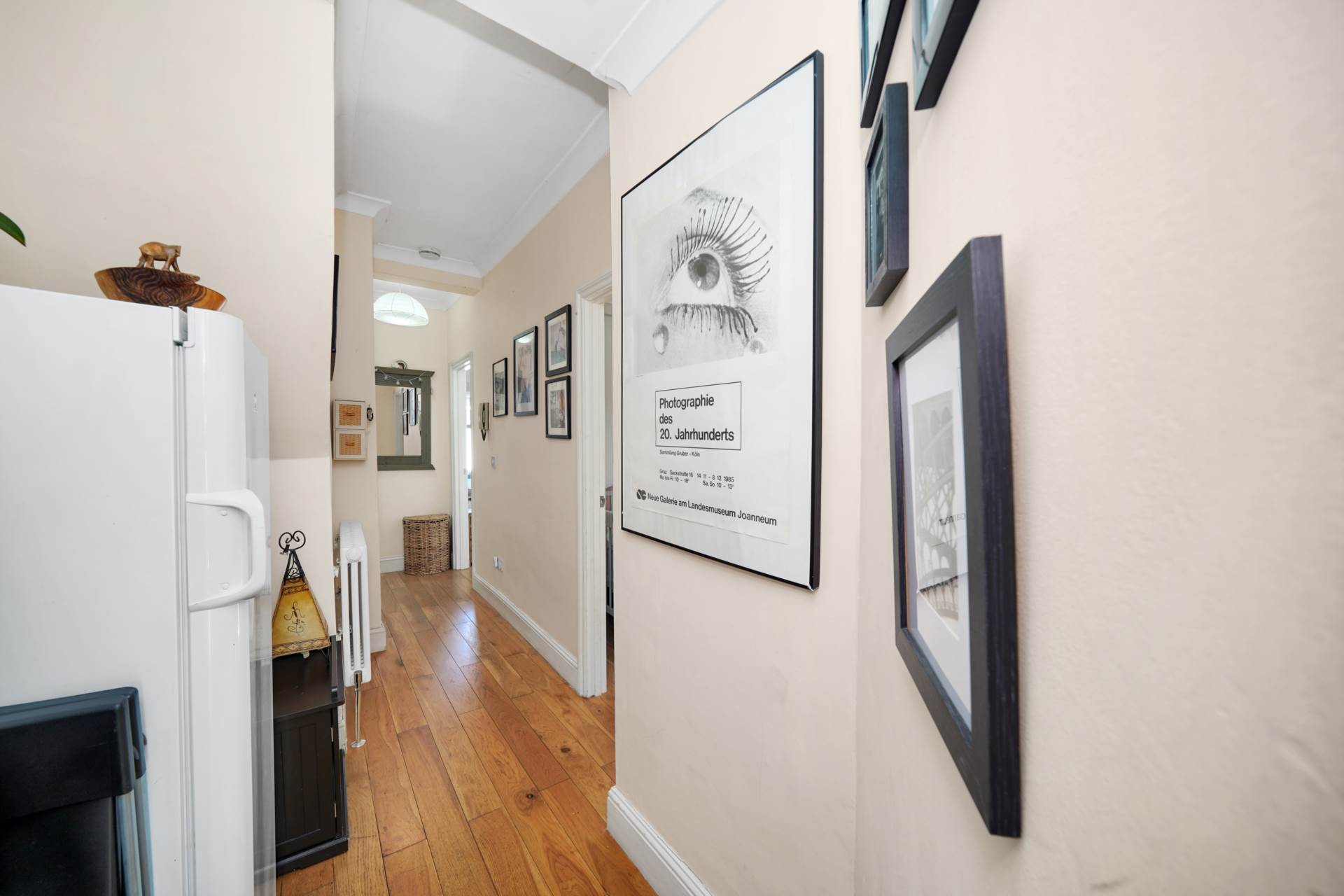 Additional Property Image 2 bedroom Flat for sale in London 10