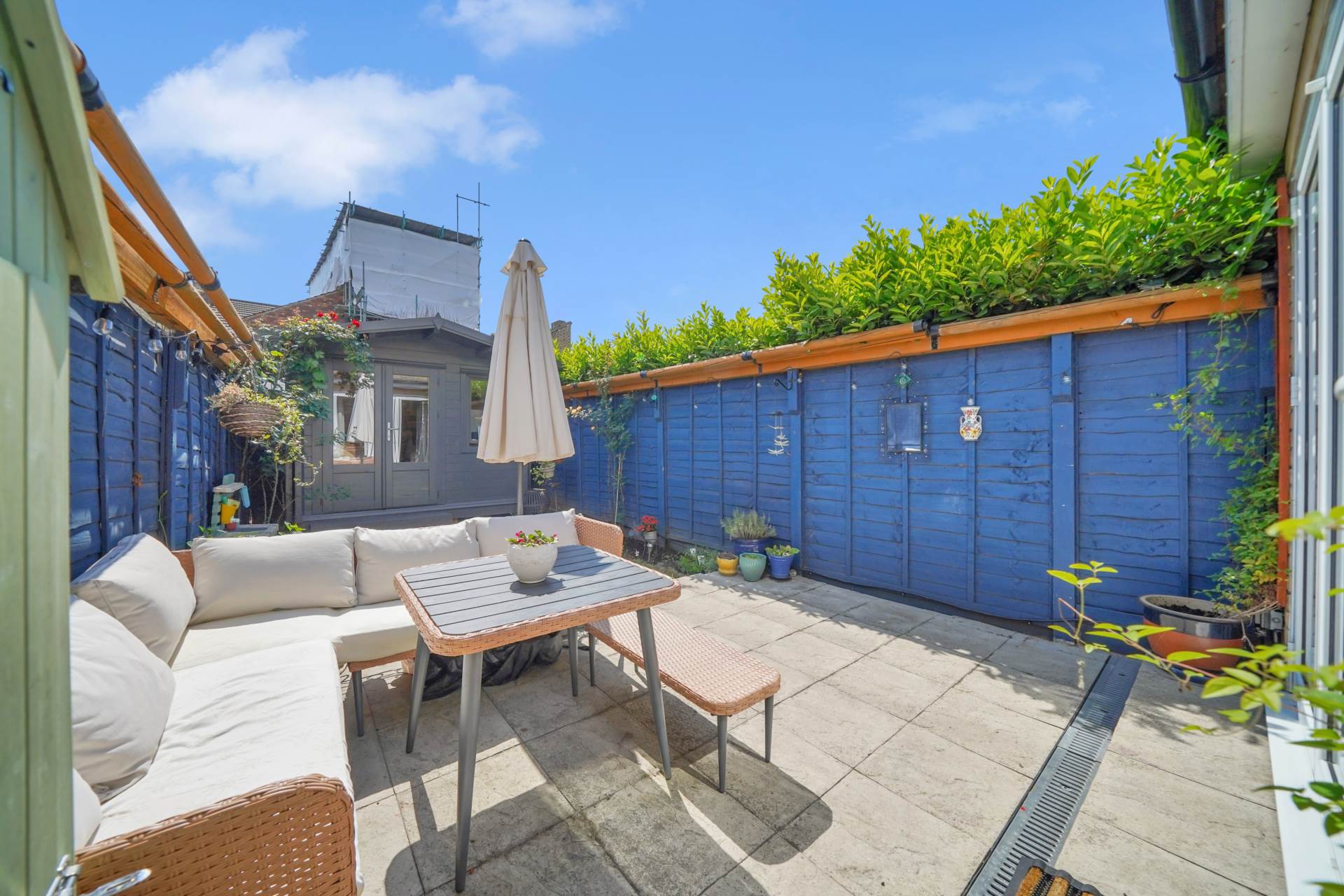 Additional Property Image 2 bedroom Flat for sale in London 20