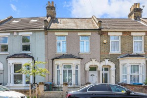 3 bedroom House for sale in London