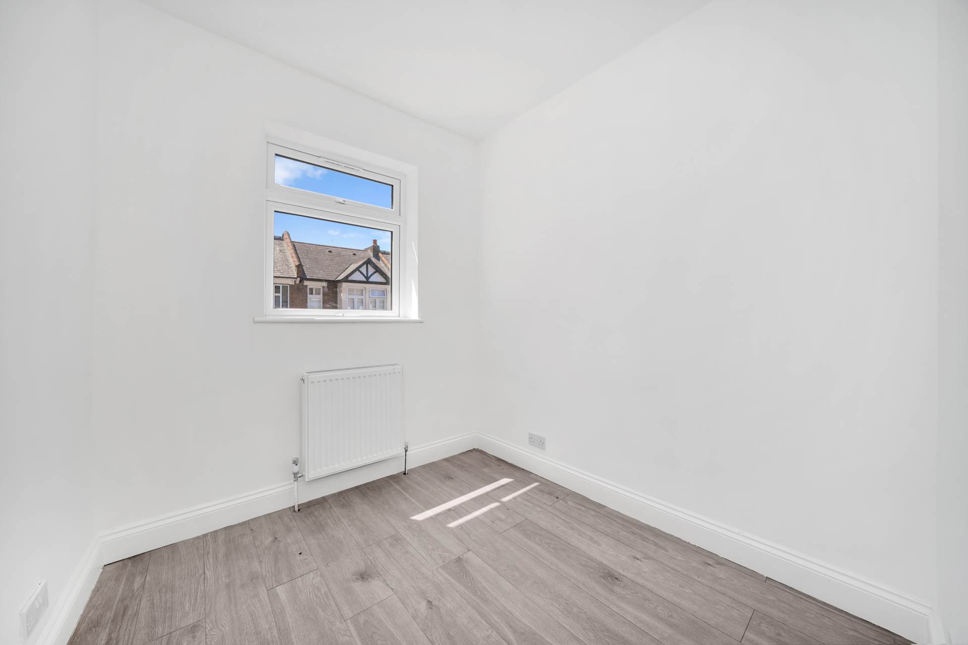 Additional Property Image 4 bedroom House for sale in London 16