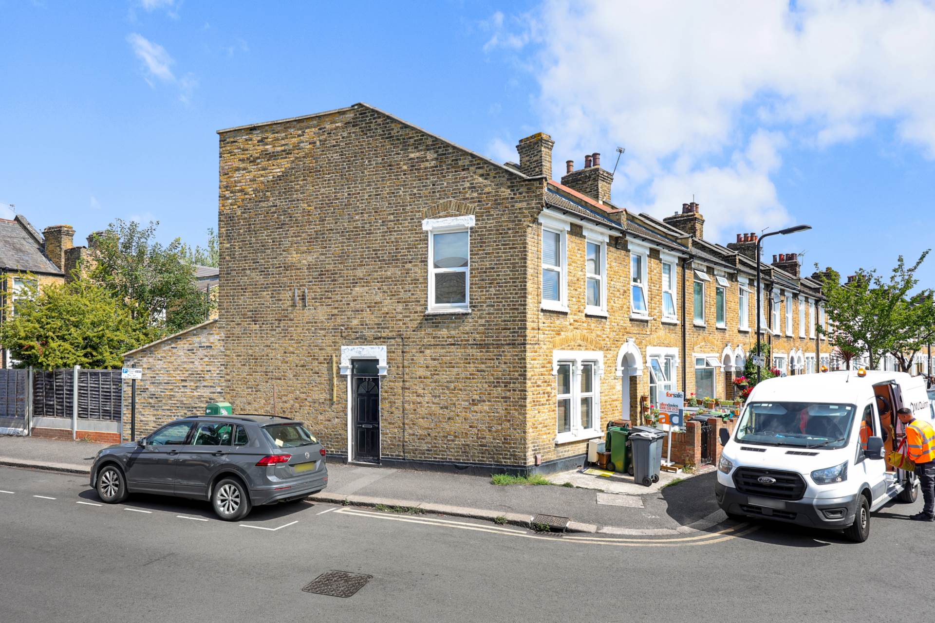 4 bedroom House for sale in London