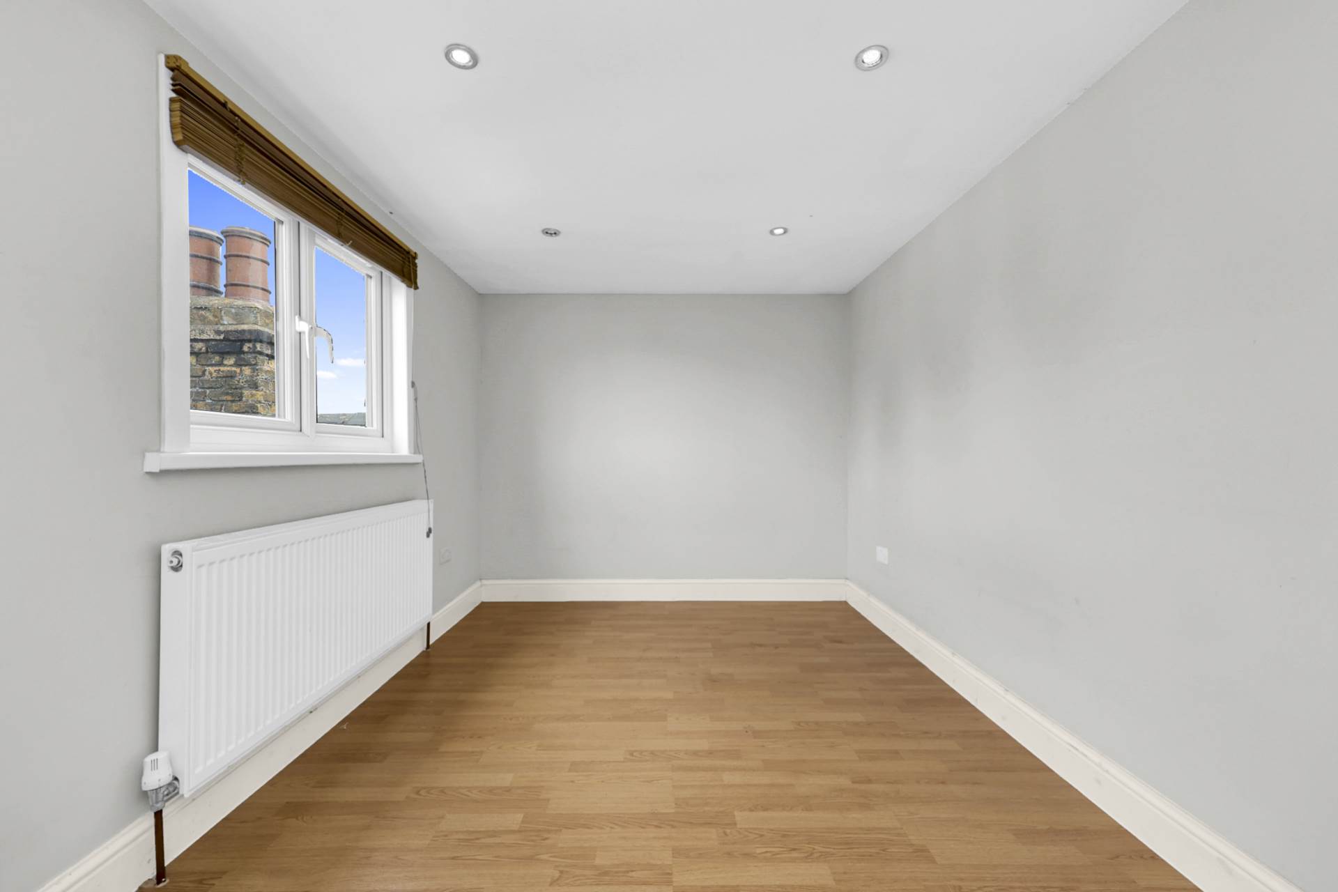Additional Property Image 4 bedroom House for sale in London 9