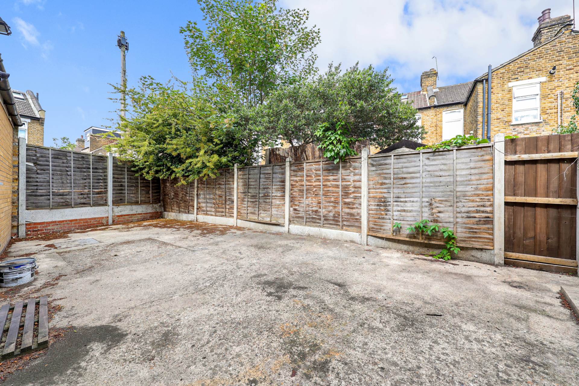 Additional Property Image 4 bedroom House for sale in London 25