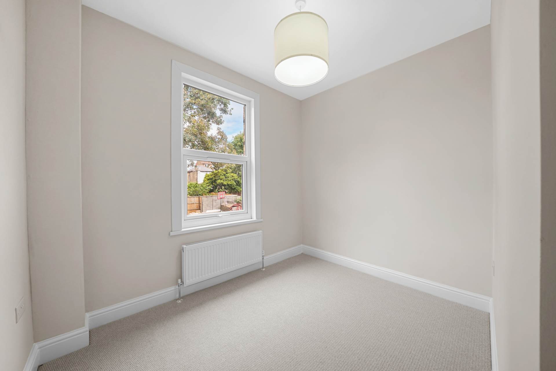 Additional Property Image 4 bedroom House for sale in London 16