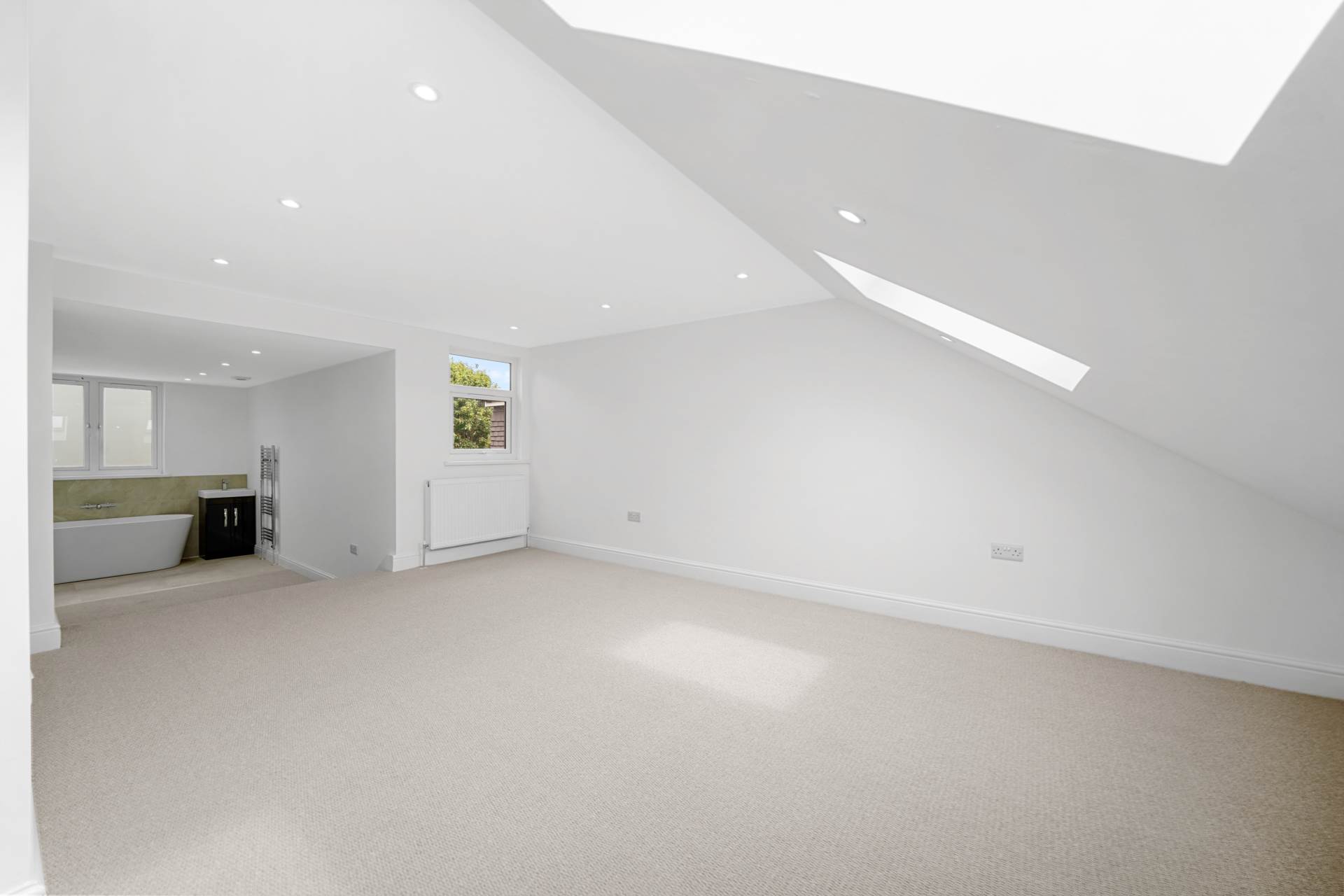 Additional Property Image 4 bedroom House for sale in London 17