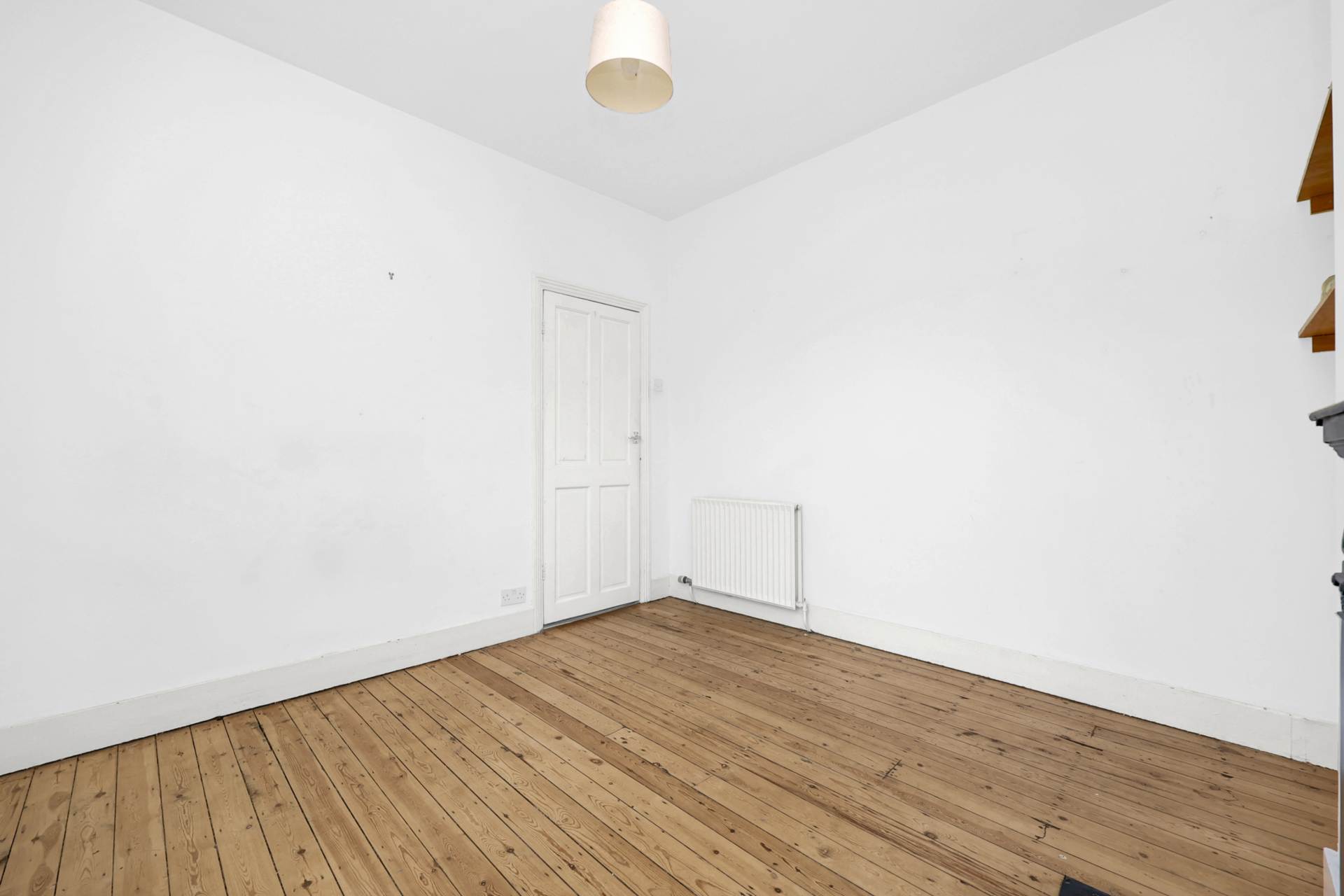 Additional Property Image 2 bedroom Flat for sale in London 8