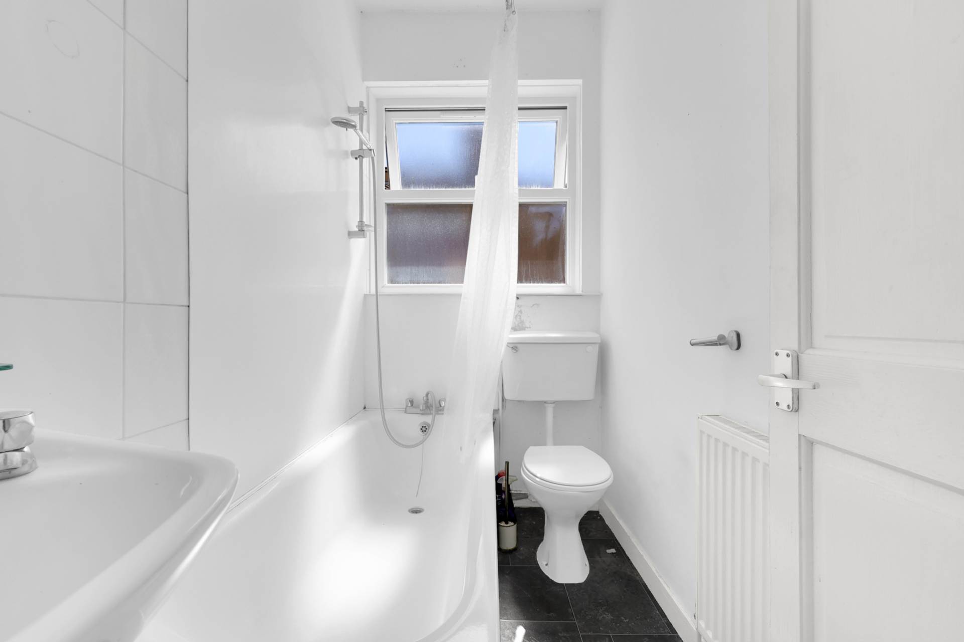 Additional Property Image 2 bedroom Flat for sale in London 17