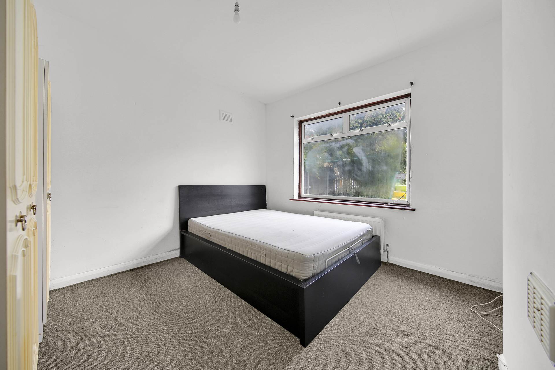 Additional Property Image 2 bedroom Maisonette for sale in London 11