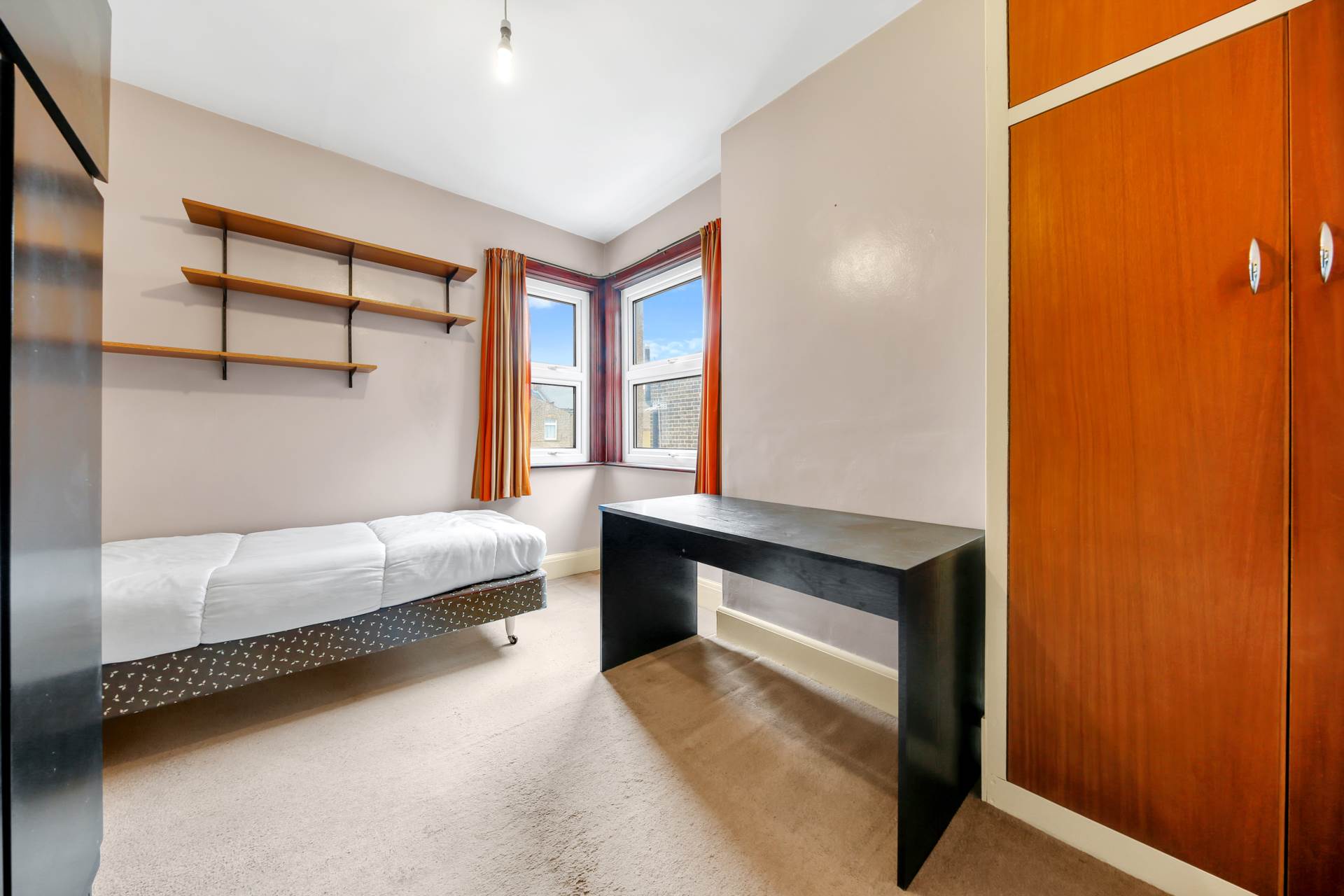 Additional Property Image 3 bedroom House for sale in London 16