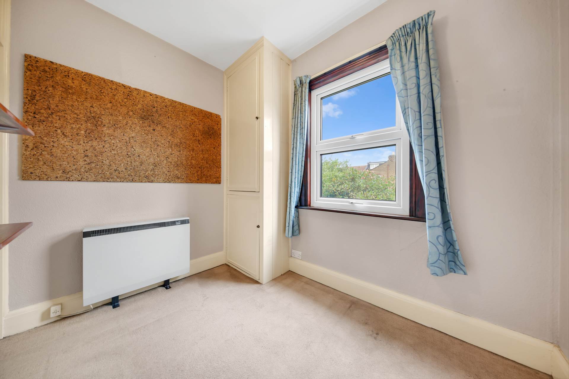 Additional Property Image 3 bedroom House for sale in London 21