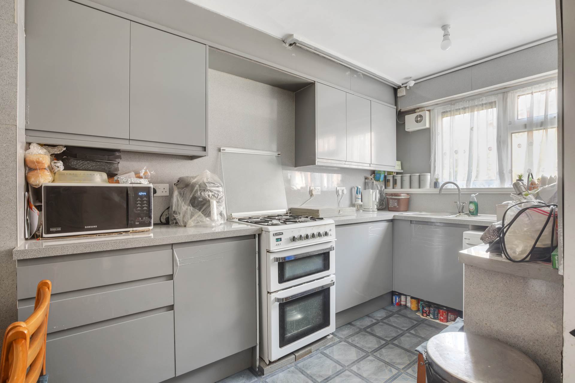Additional Property Image 3 bedroom Flat for sale in London 7