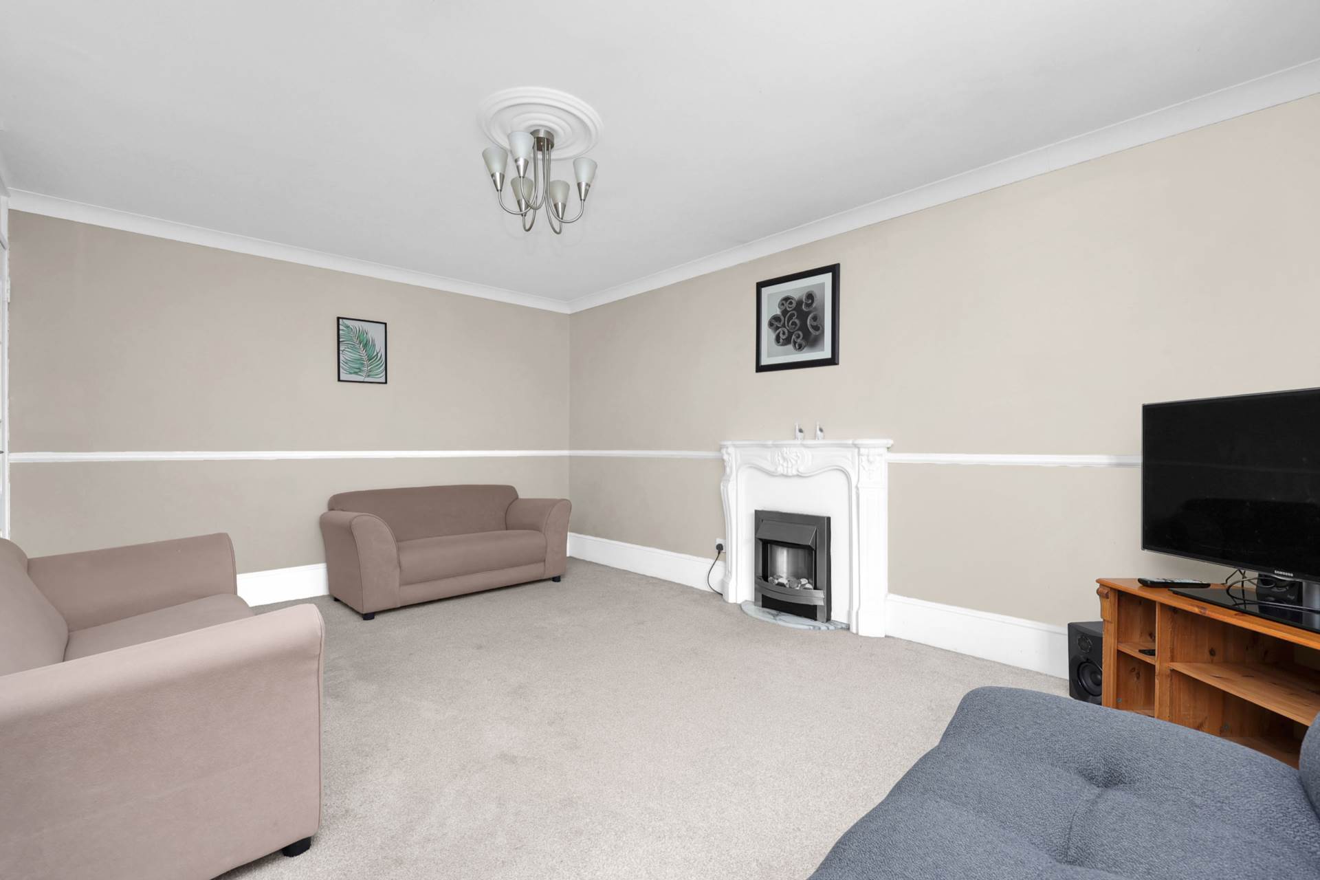 Additional Property Image 2 bedroom Flat for sale in London 3