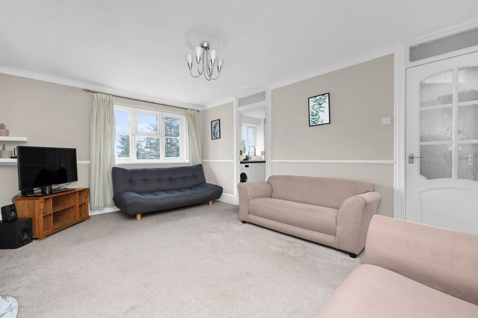 Additional Property Image 2 bedroom Flat for sale in London 4