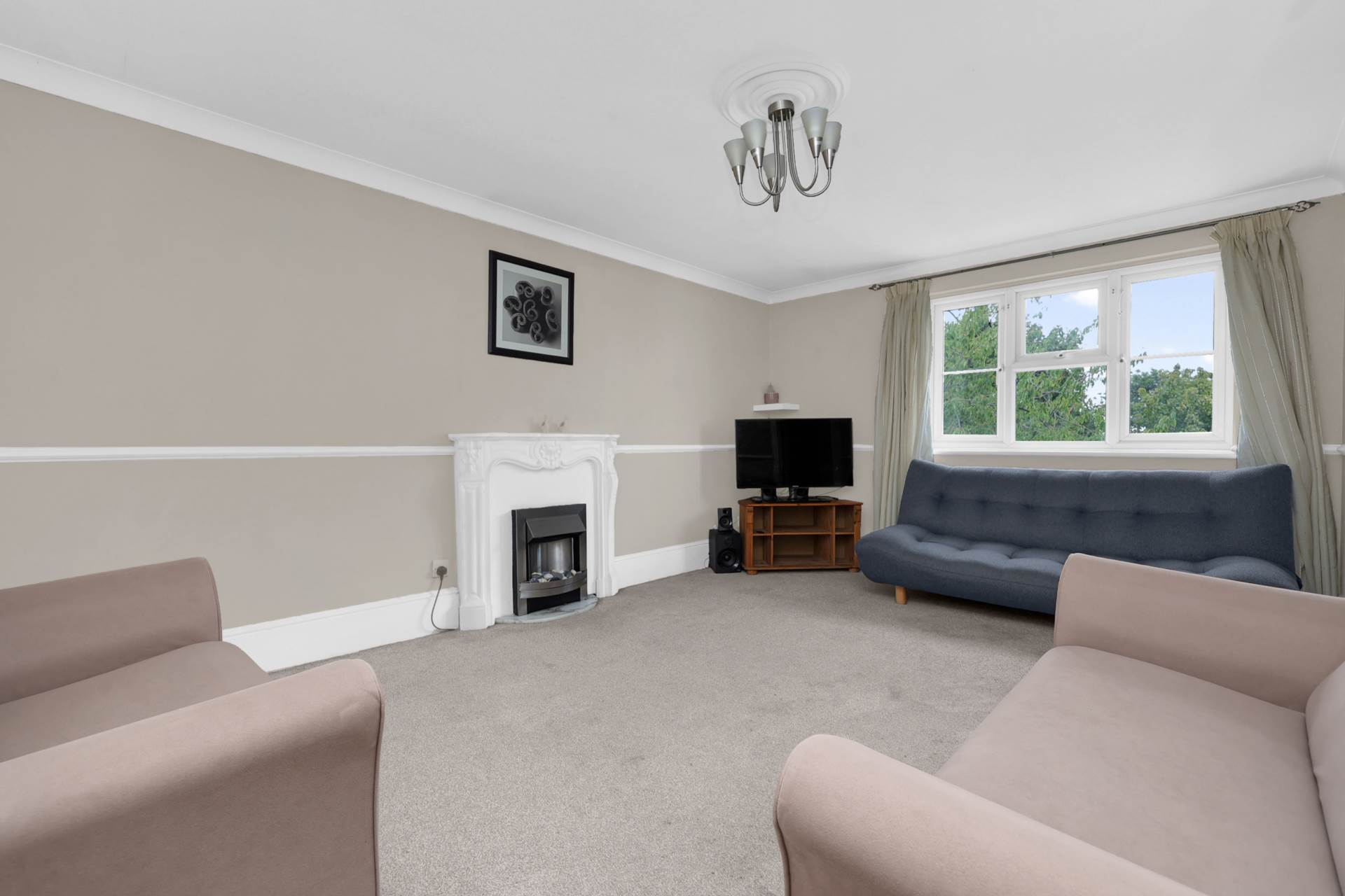 Additional Property Image 2 bedroom Flat for sale in London 5