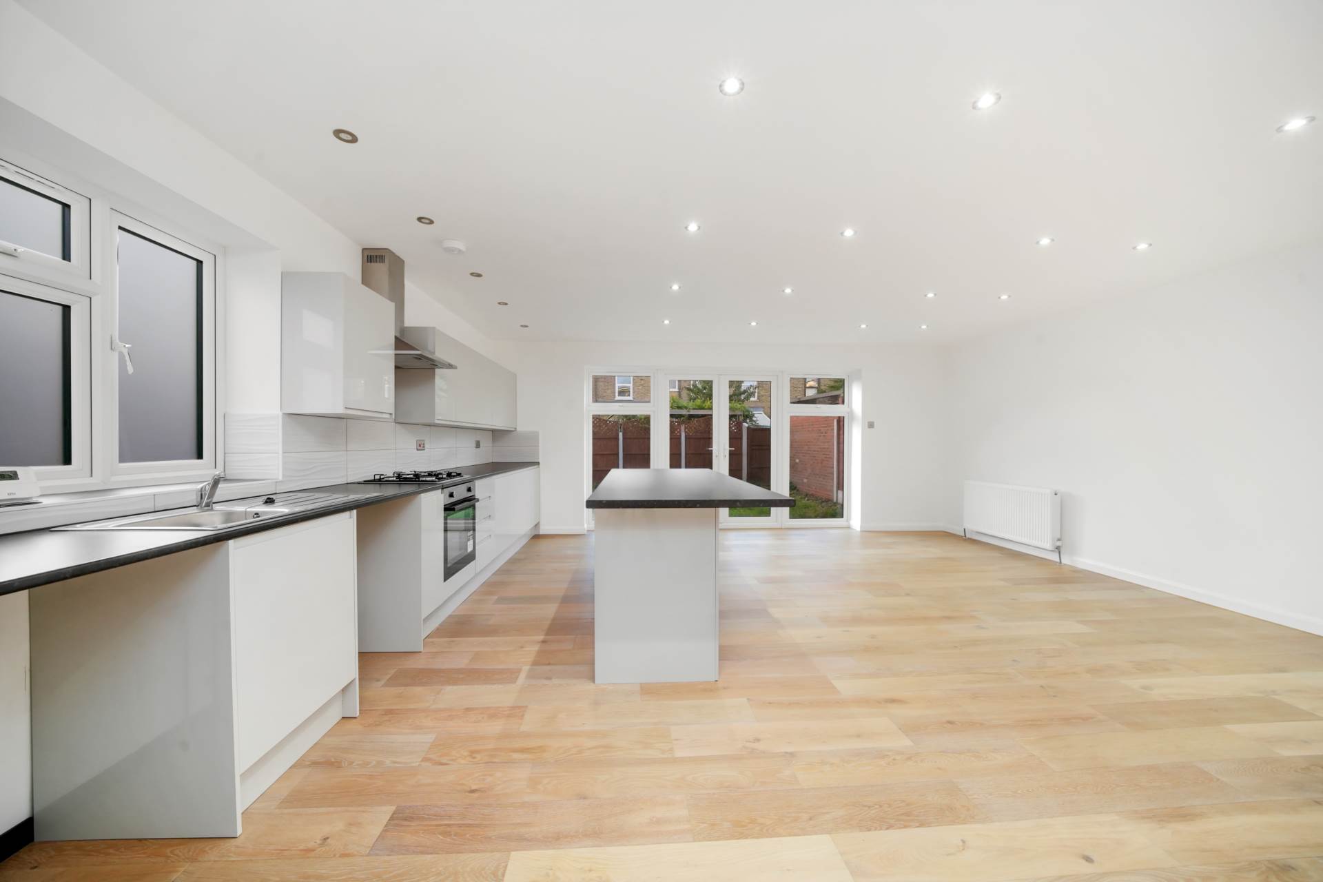 Additional Property Image 5 bedroom House for sale in London 8