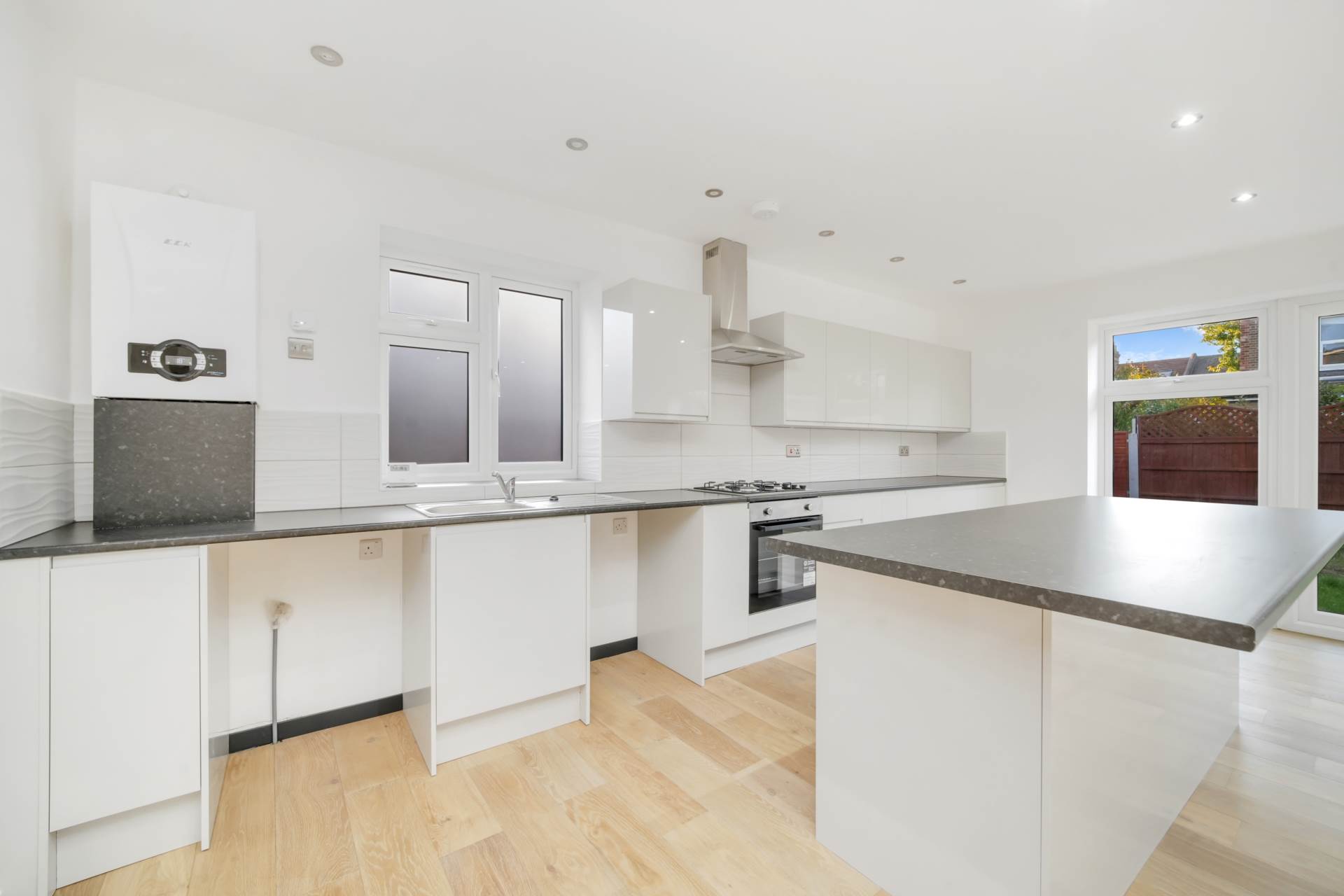 Additional Property Image 5 bedroom House for sale in London 10