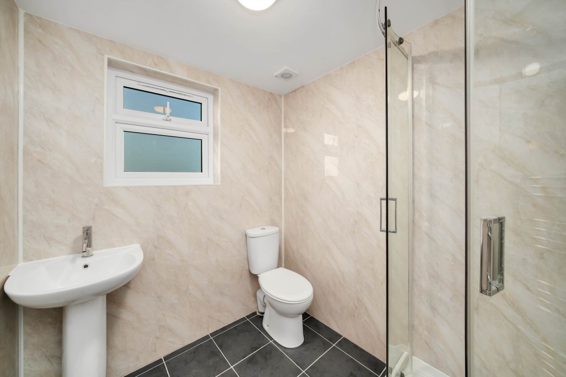 Additional Property Image 5 bedroom House for sale in London 19
