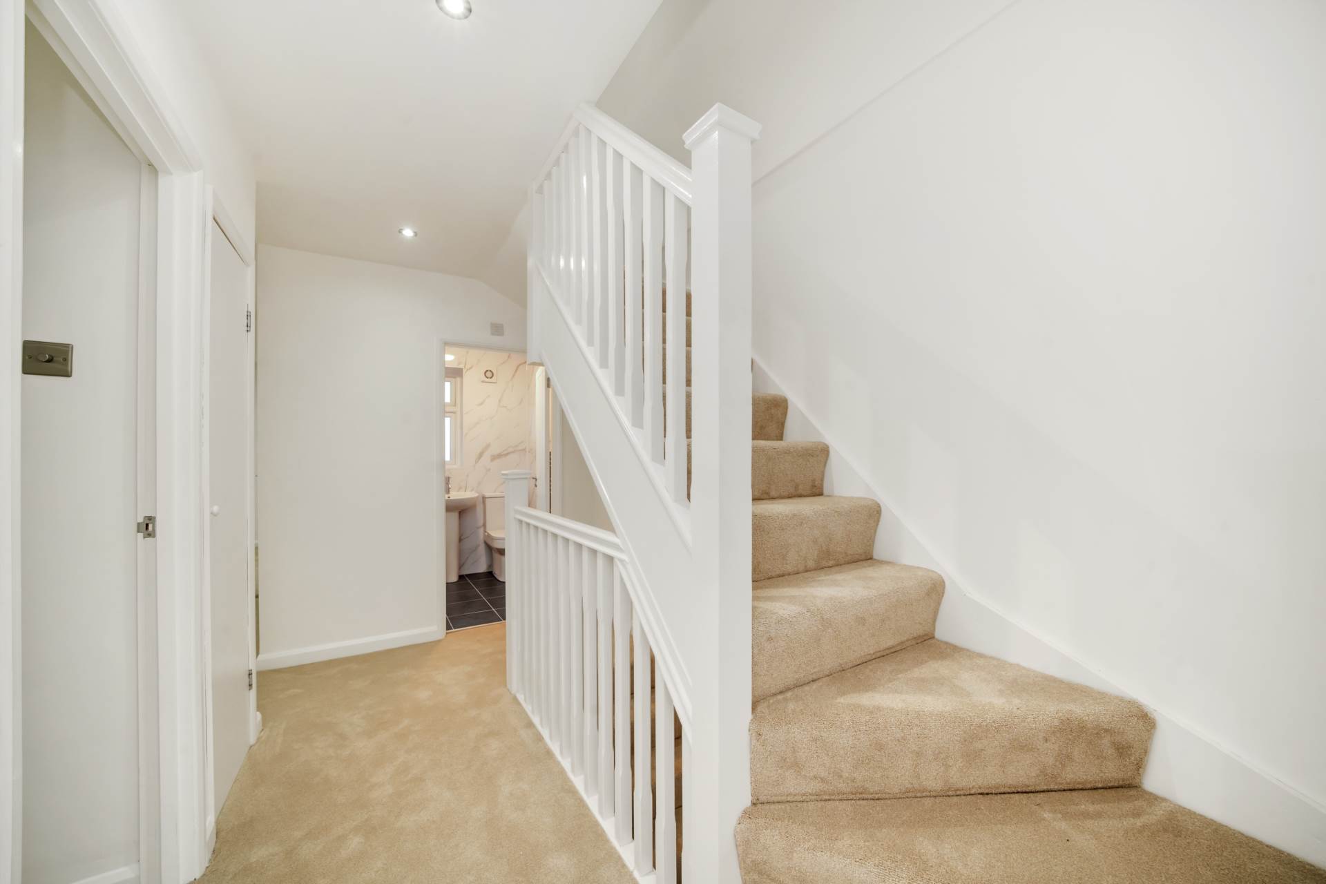 Additional Property Image 5 bedroom House for sale in London 20