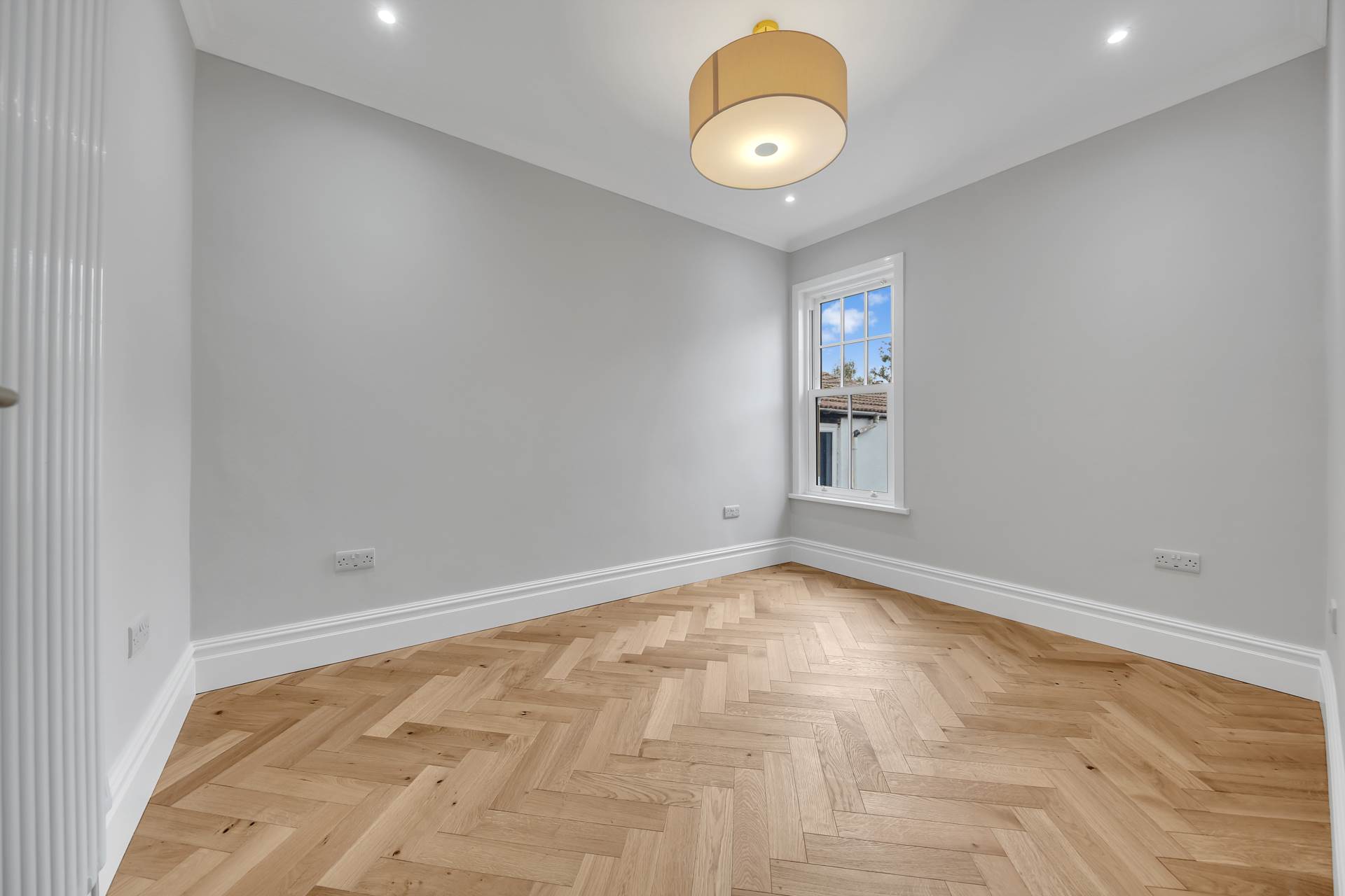 Additional Property Image 2 bedroom Flat for sale in London 7