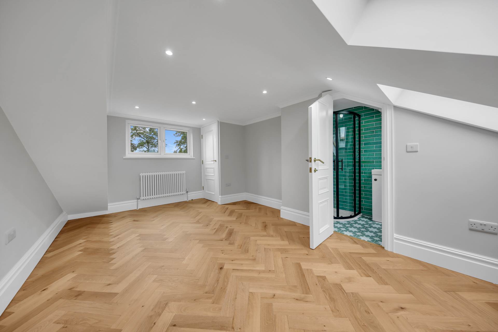 Additional Property Image 2 bedroom Flat for sale in London 17
