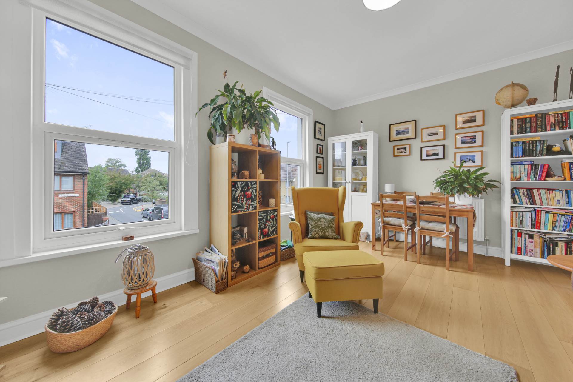 Additional Property Image 2 bedroom Flat for sale in London 6