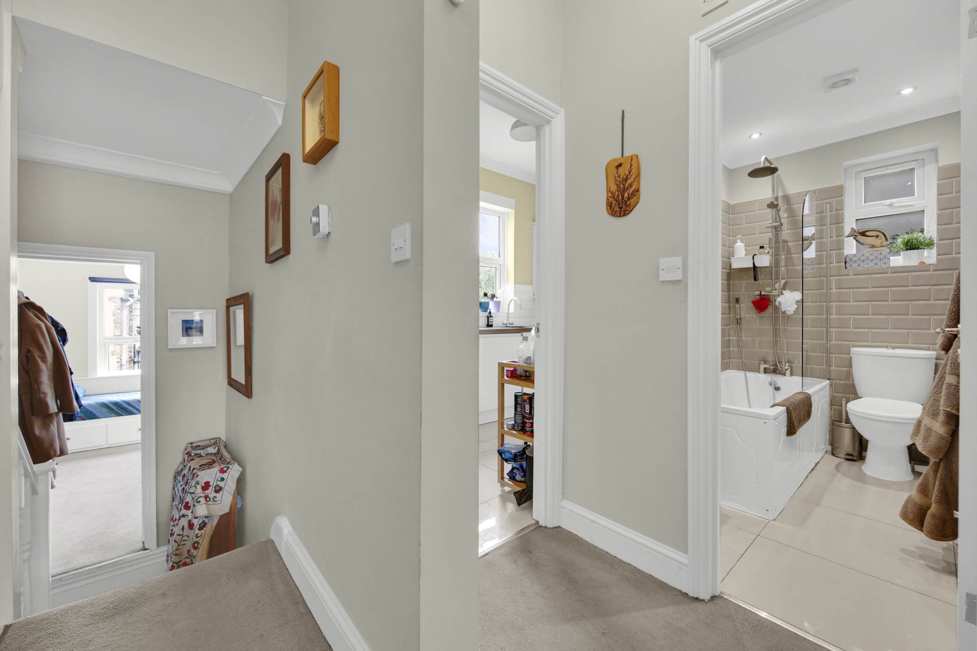 Additional Property Image 2 bedroom Flat for sale in London 14