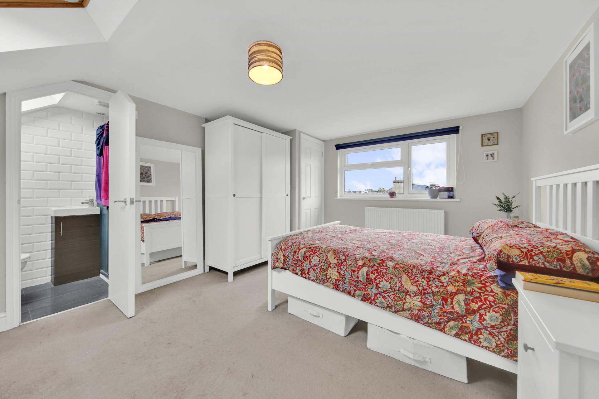 Additional Property Image 2 bedroom Flat for sale in London 17