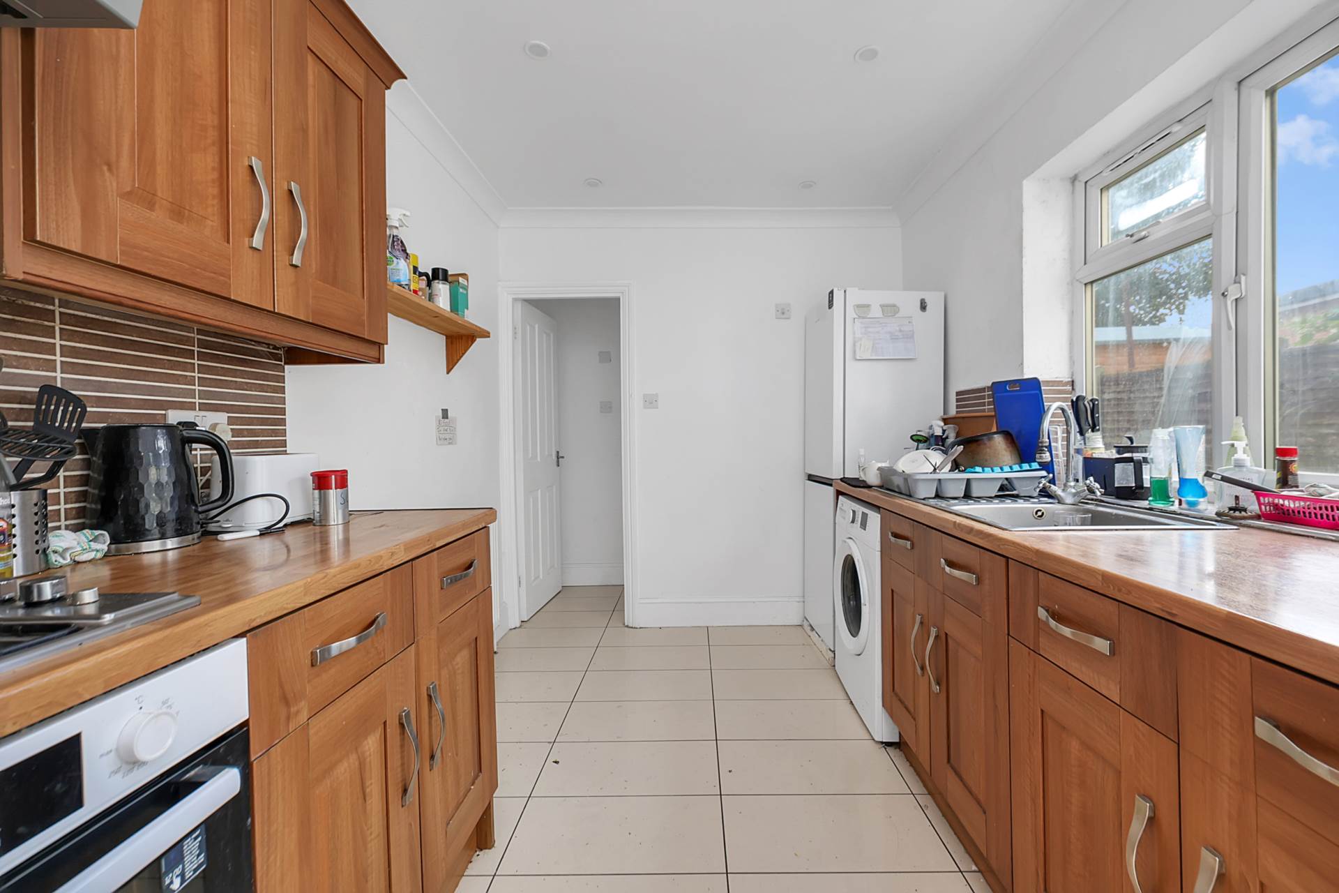 Additional Property Image 5 bedroom Detached for sale in London 10