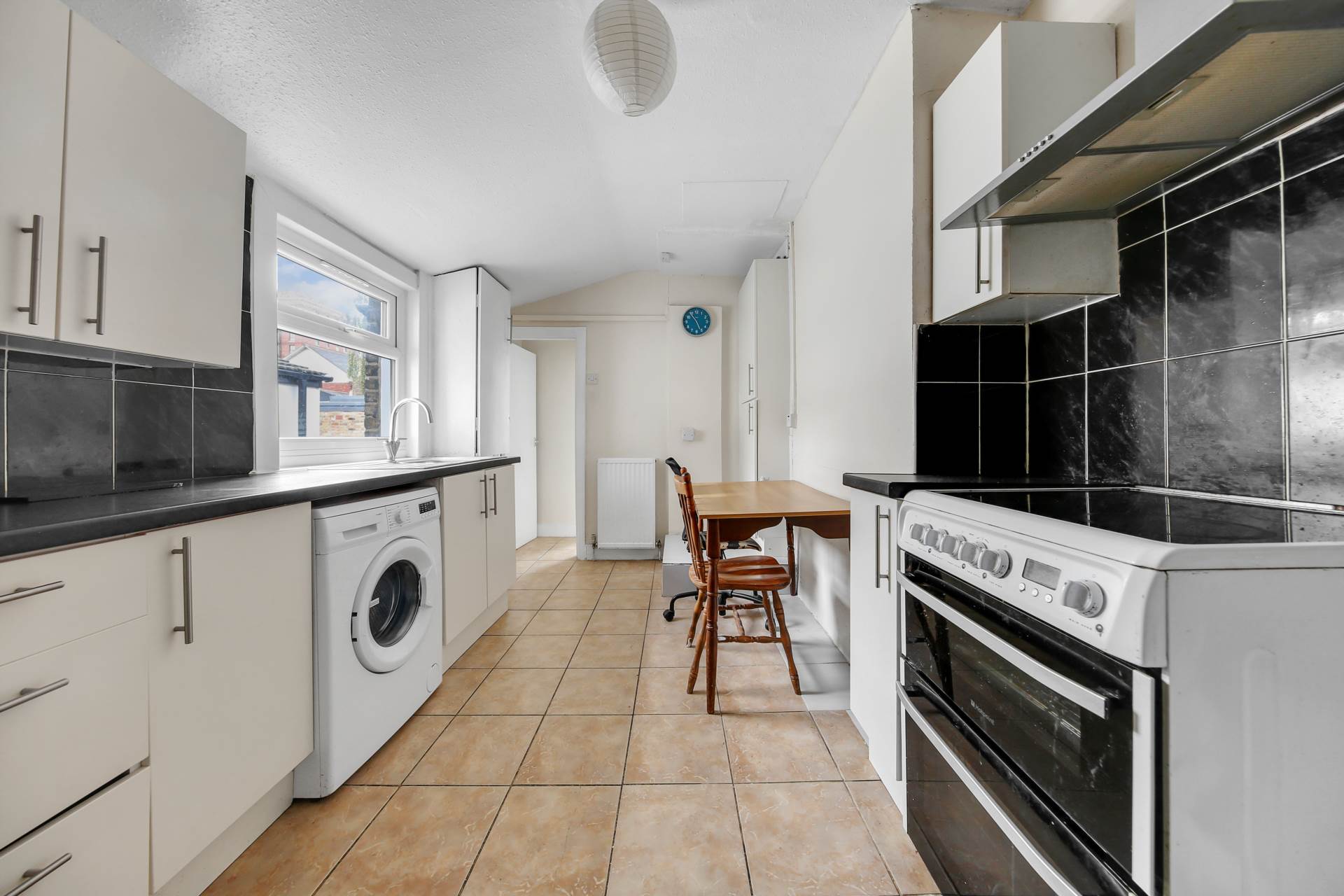 Additional Property Image 1 bedroom Flat for sale in London 3