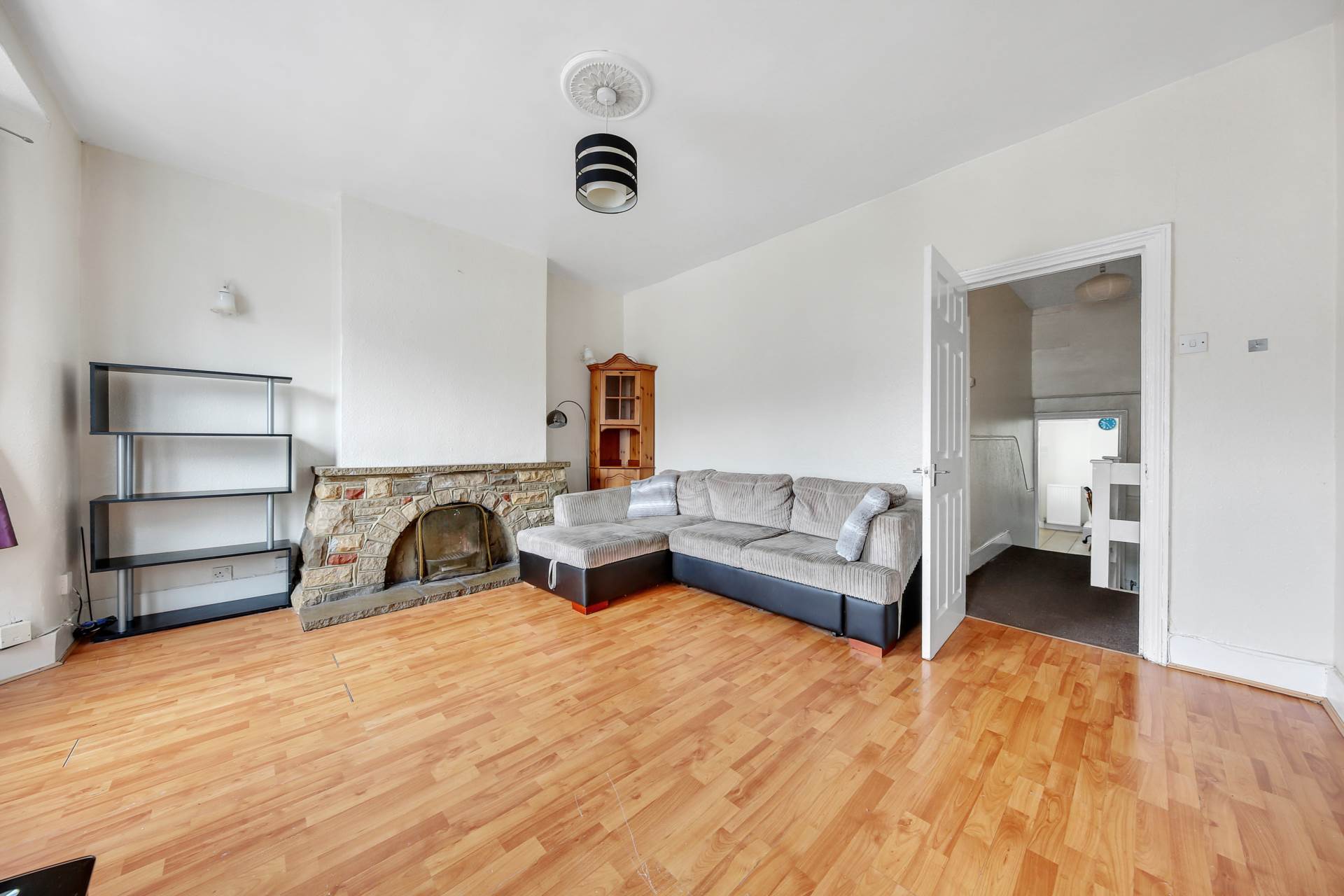 Additional Property Image 1 bedroom Flat for sale in London 4